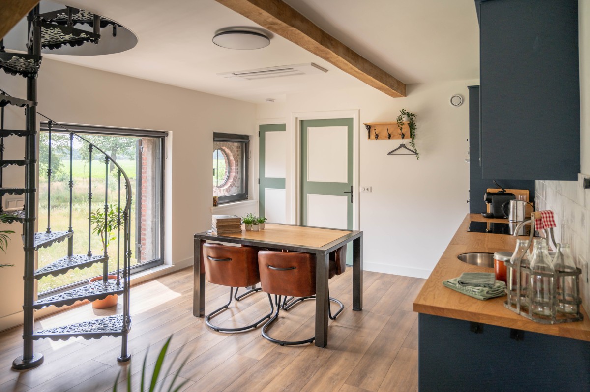 Bild von Kamer met landelijk uitzicht