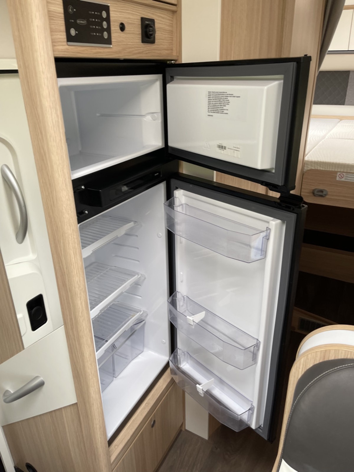 Afbeelding van Sunlight I 67 S/Carado I338