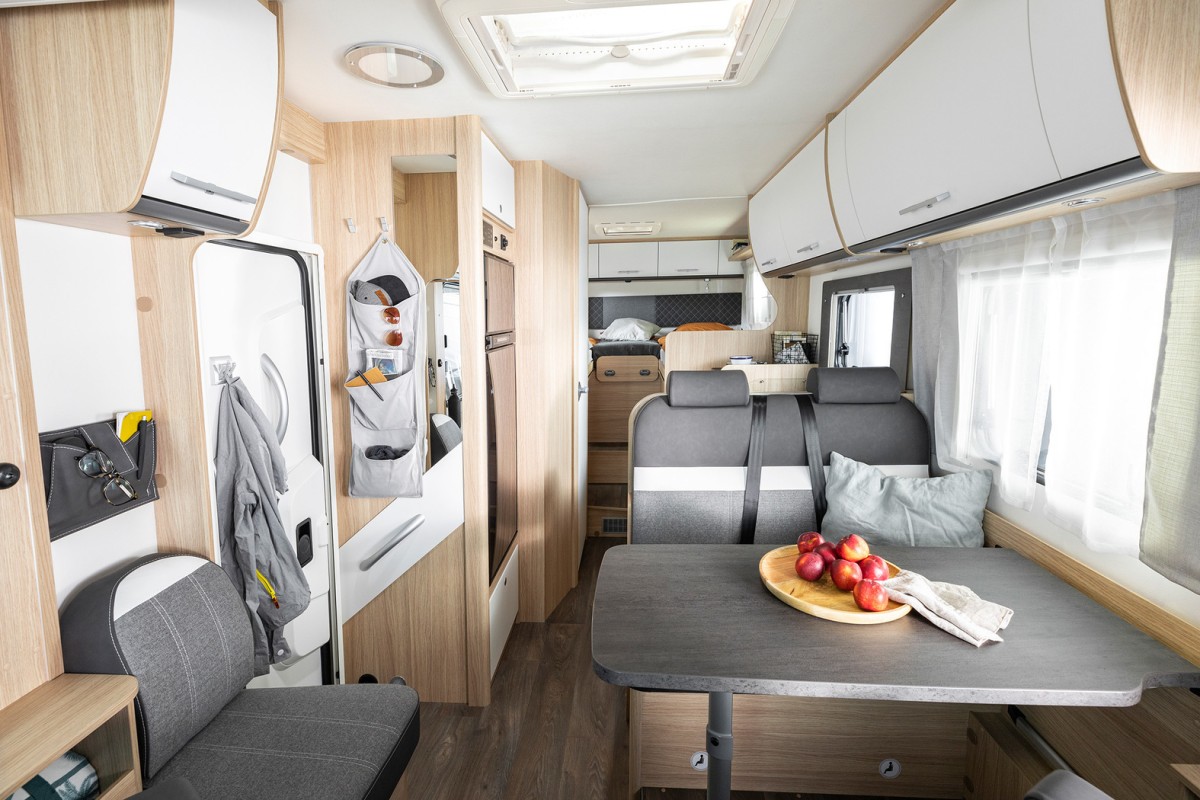 Afbeelding van Sunlight I 67 S/Carado I338