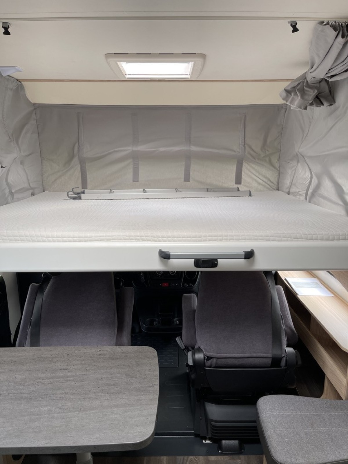 Afbeelding van Sunlight I 67 S/Carado I338