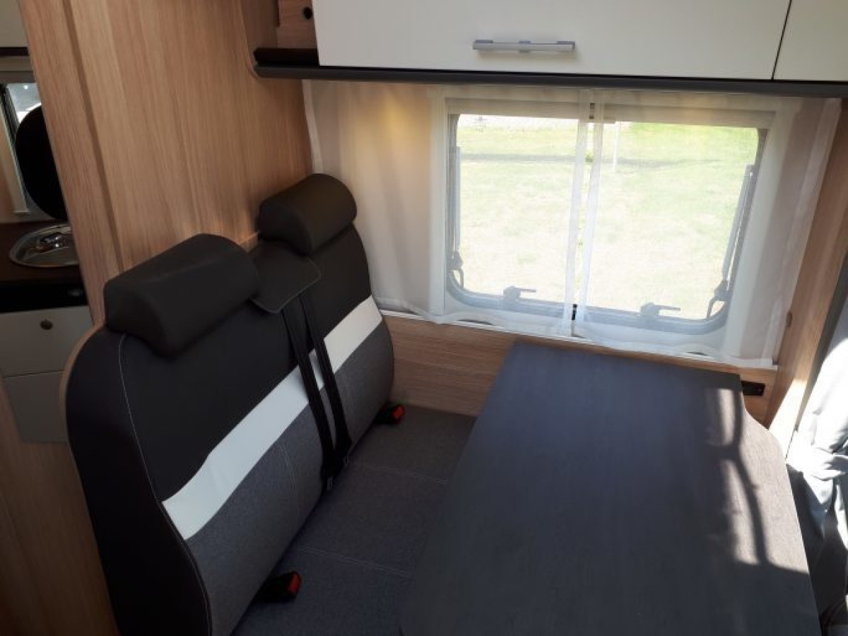 Afbeelding van Sunlight V66/Carado V337