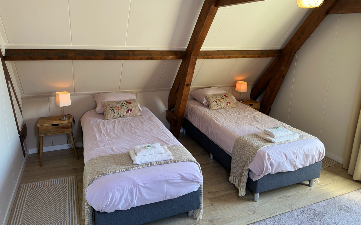 Pictures of Full Group Accommodation