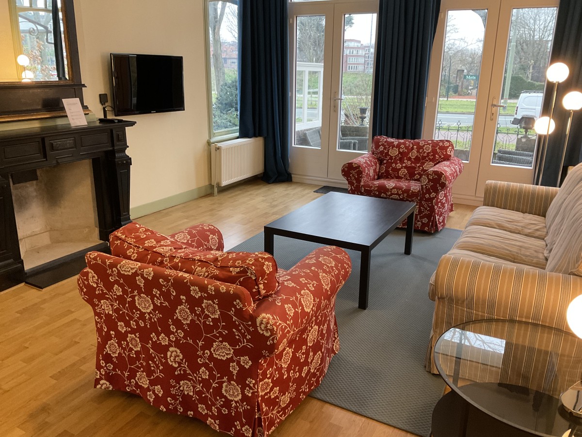 Pictures of Multatuli House