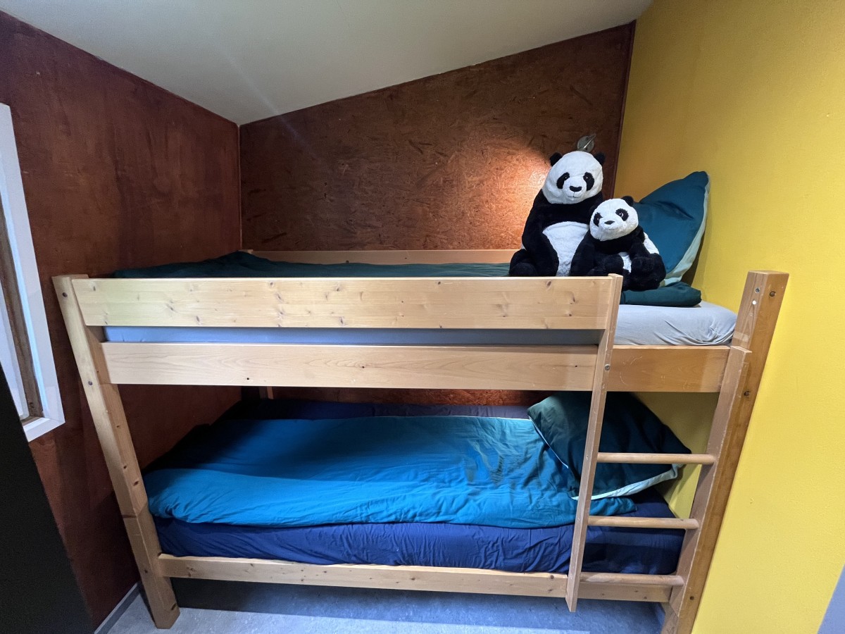 Afbeelding van 4 persoons natuurhuisje.