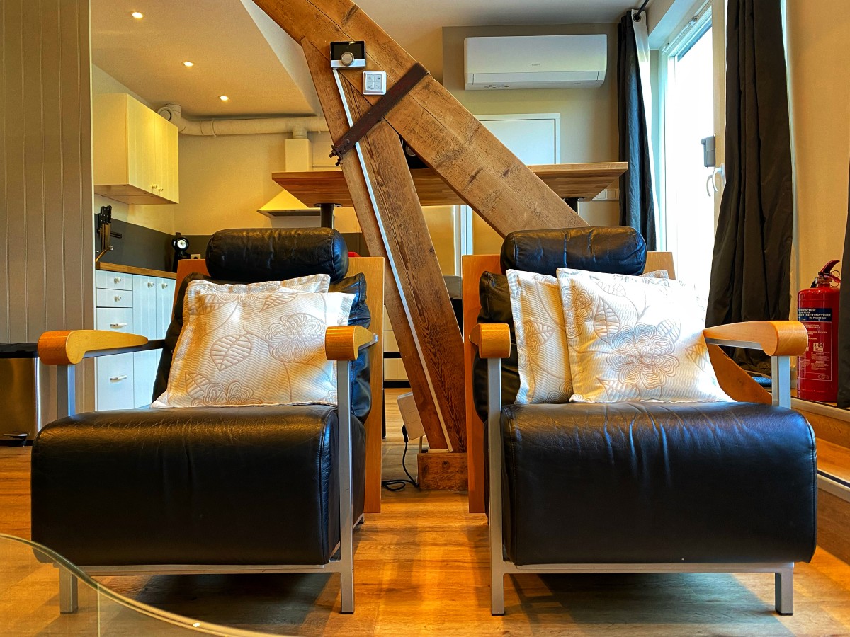 Pictures of Spacious private studio in nature