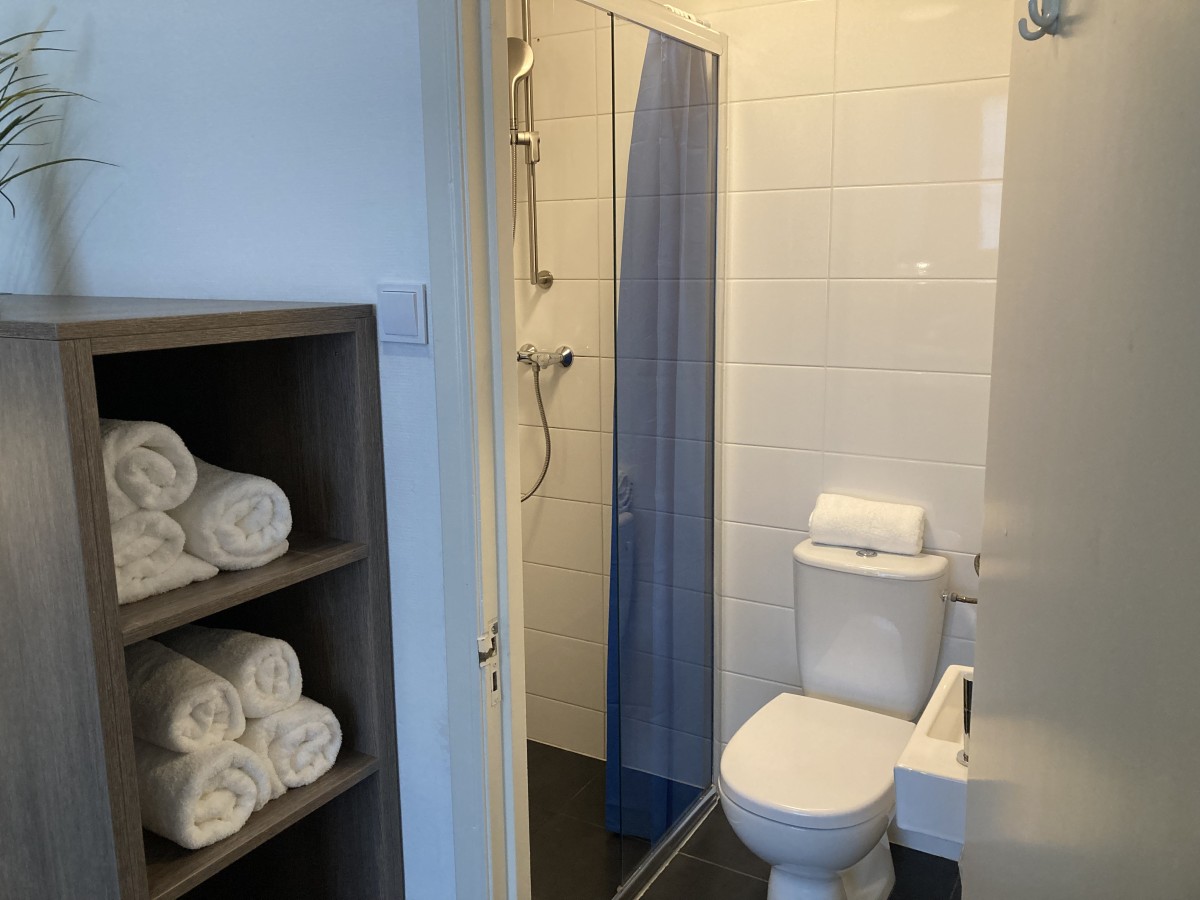 Pictures of Quadruple room with shower