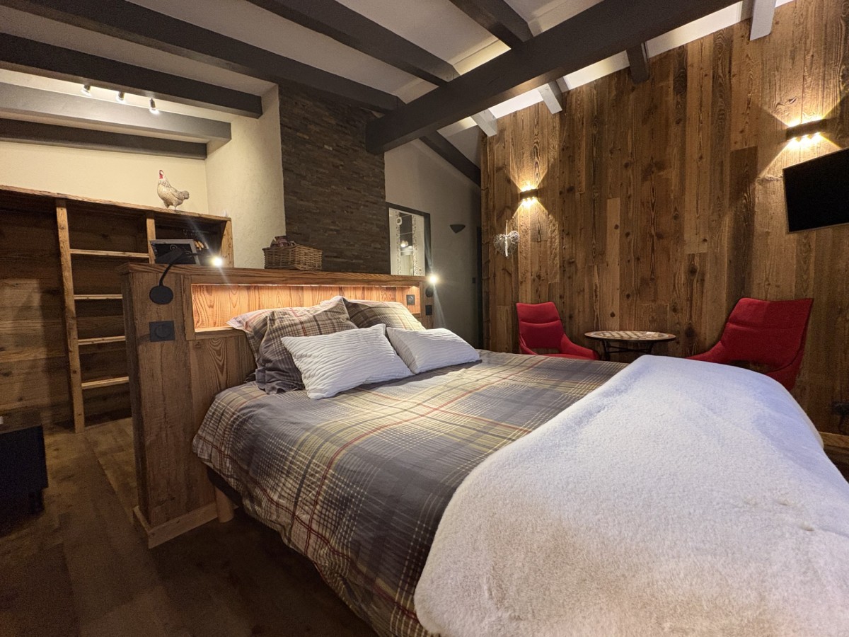 Pictures of Room Col du Brabant