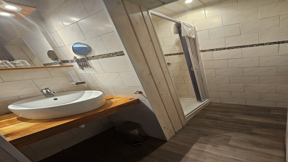 Pictures of Double room