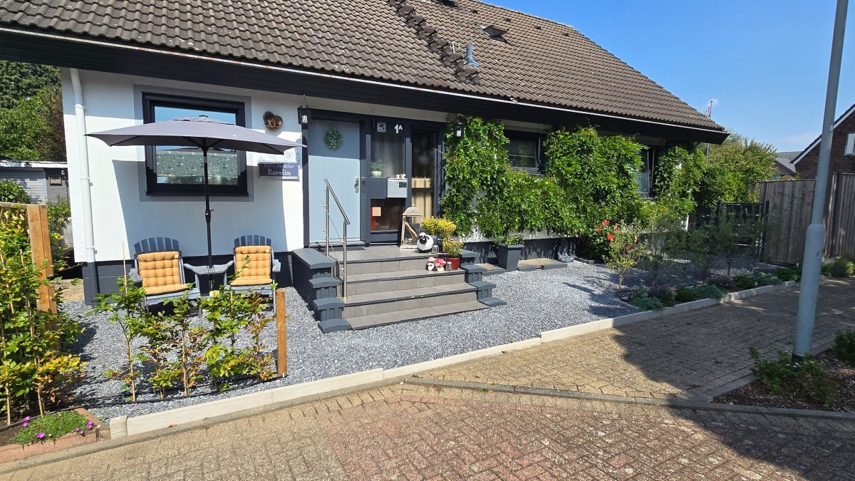 Pictures of SunRise-Basis kamer