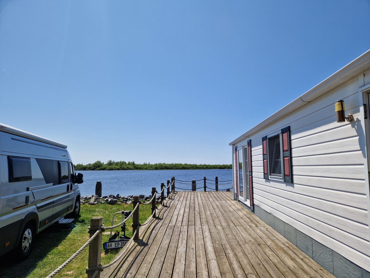 Afbeelding van Chalet aan het Lauwersmeer