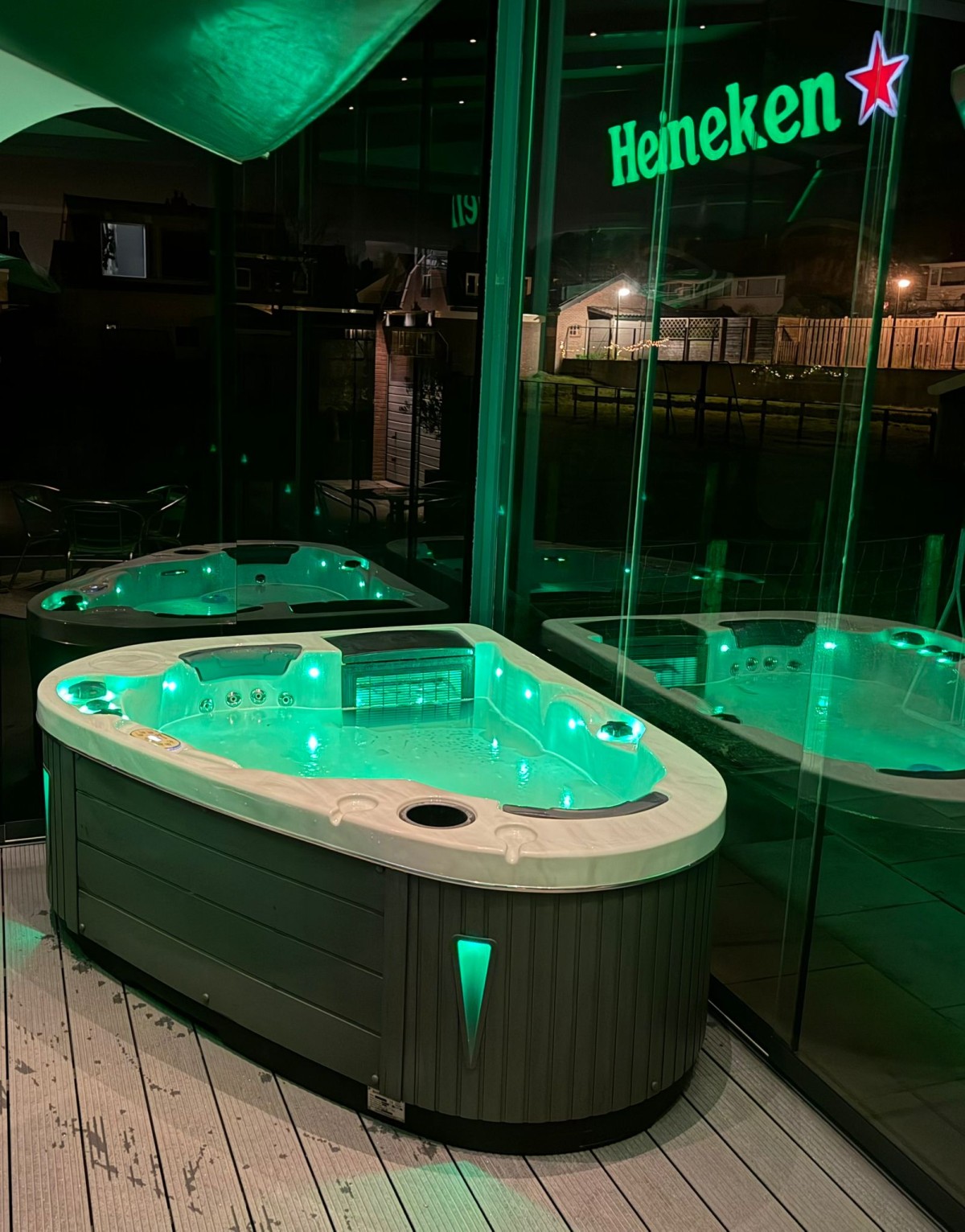 Afbeelding van Slapen in een Sixpack