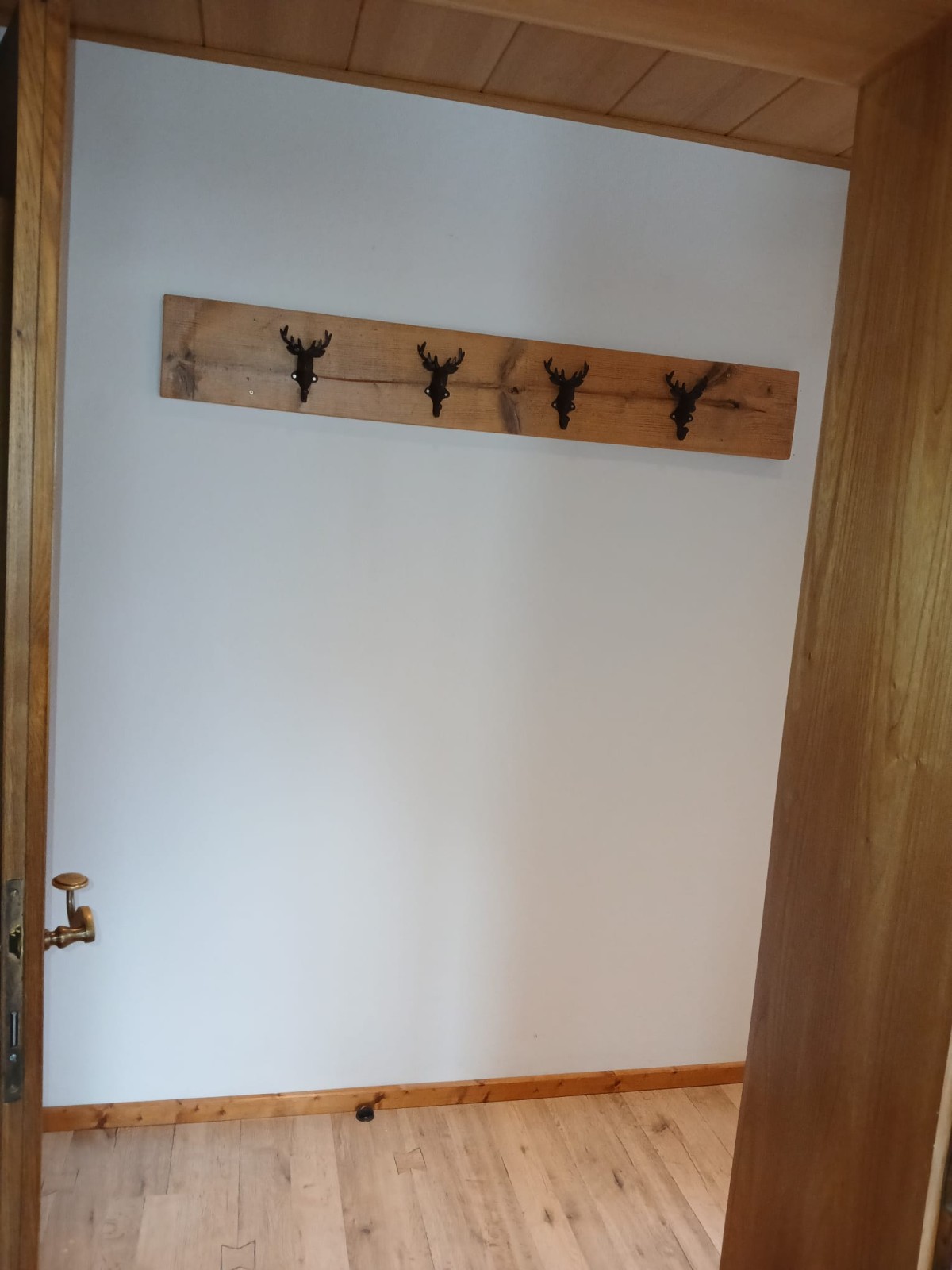 Pictures of Family Room with Balcony