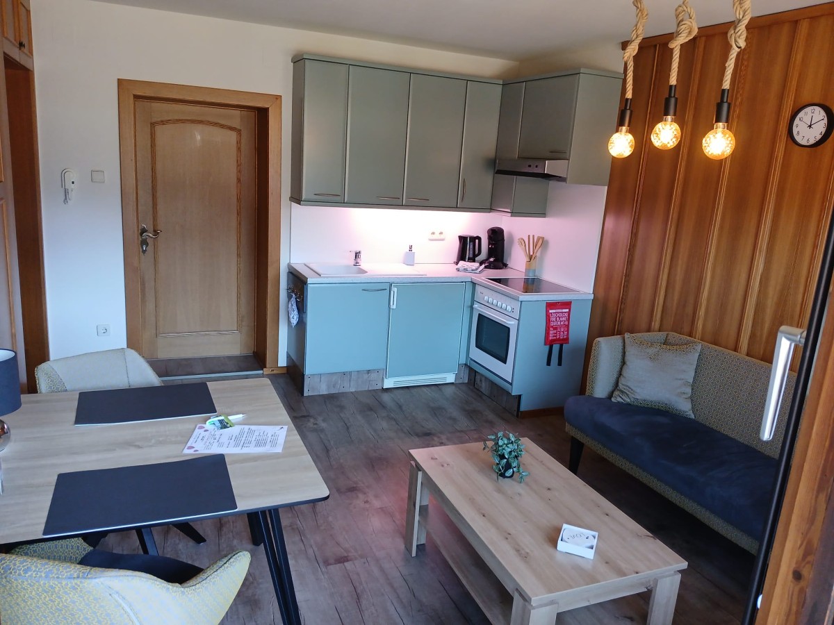 Bild von Appartement mit Balkon