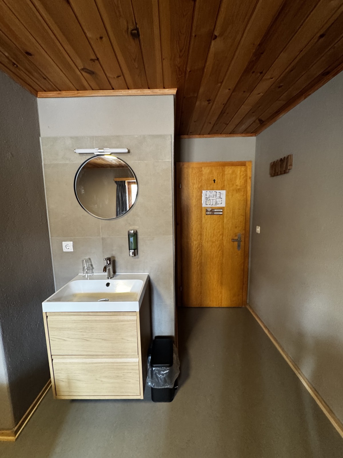 Pictures of Room Bern