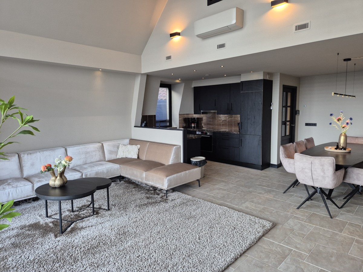 Afbeelding van luxe 6-8 pers. Vakantiehuis Botterhaven Urk