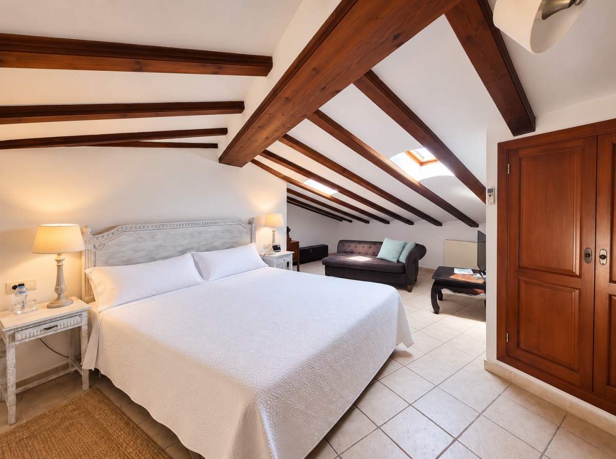 Pictures of King suite