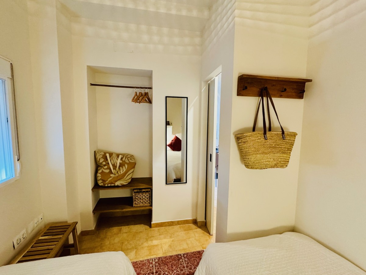 Pictures of Tinte Viejo