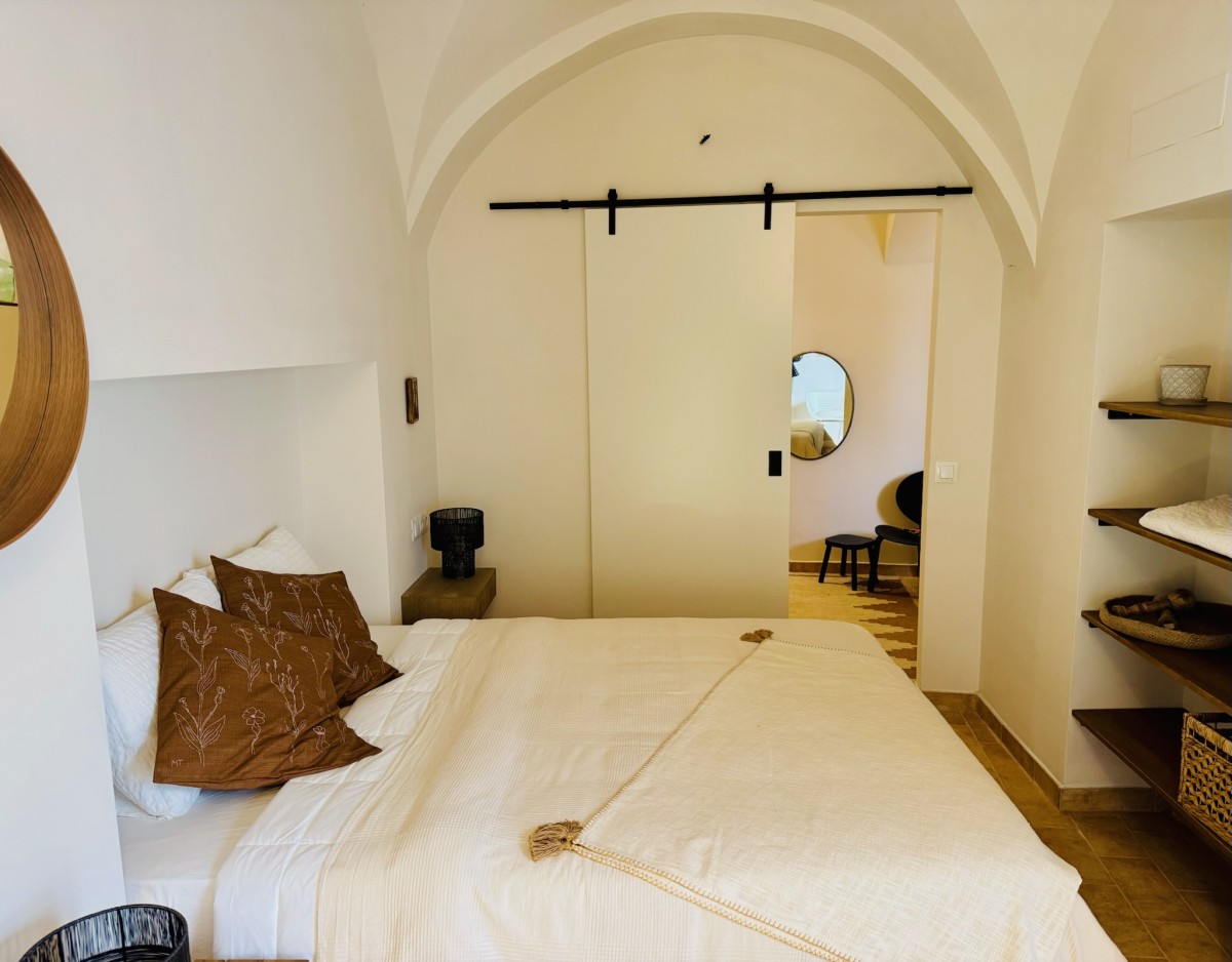 Pictures of Tinte Viejo