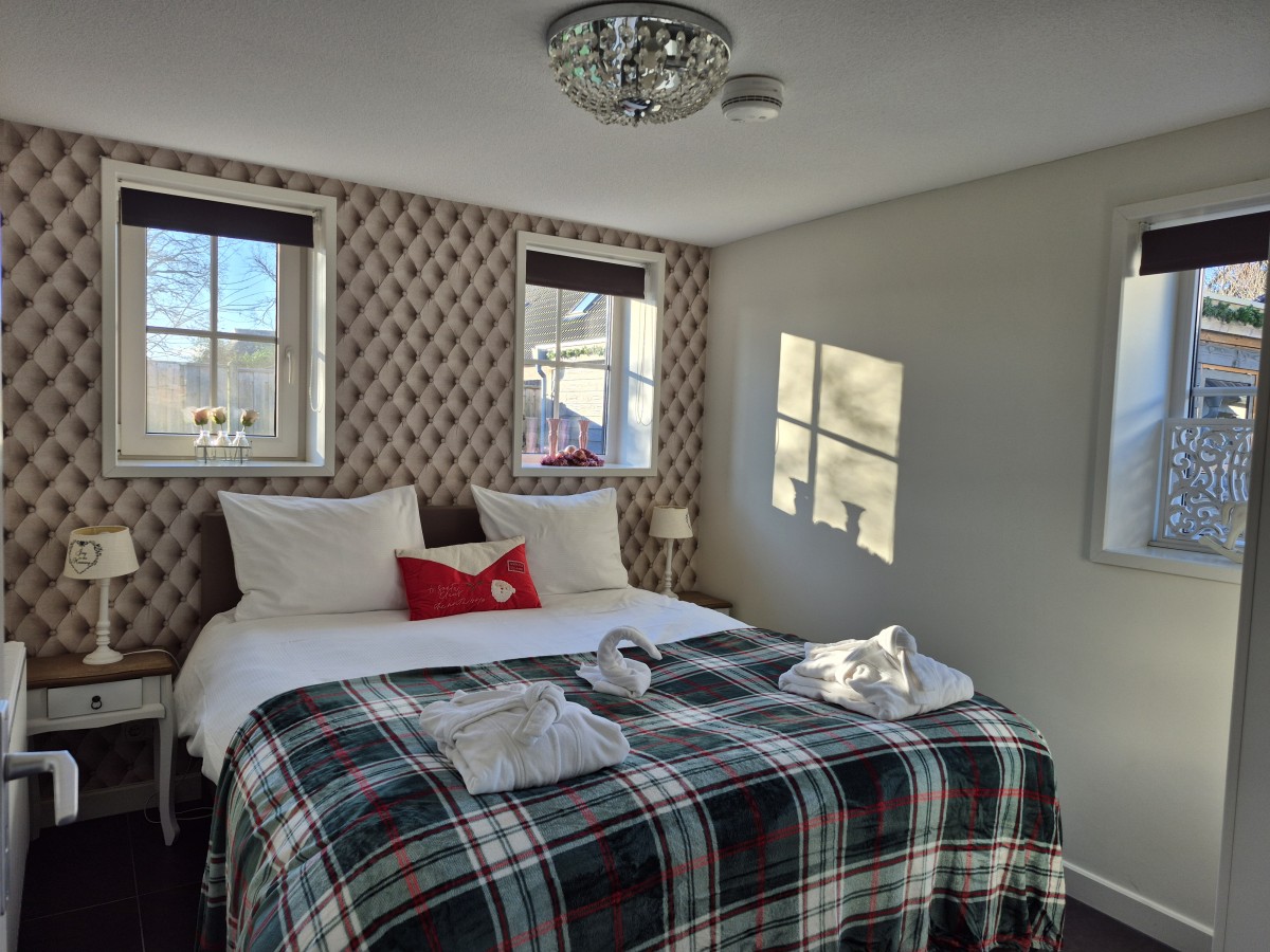 Pictures of Luxury Apartment 3