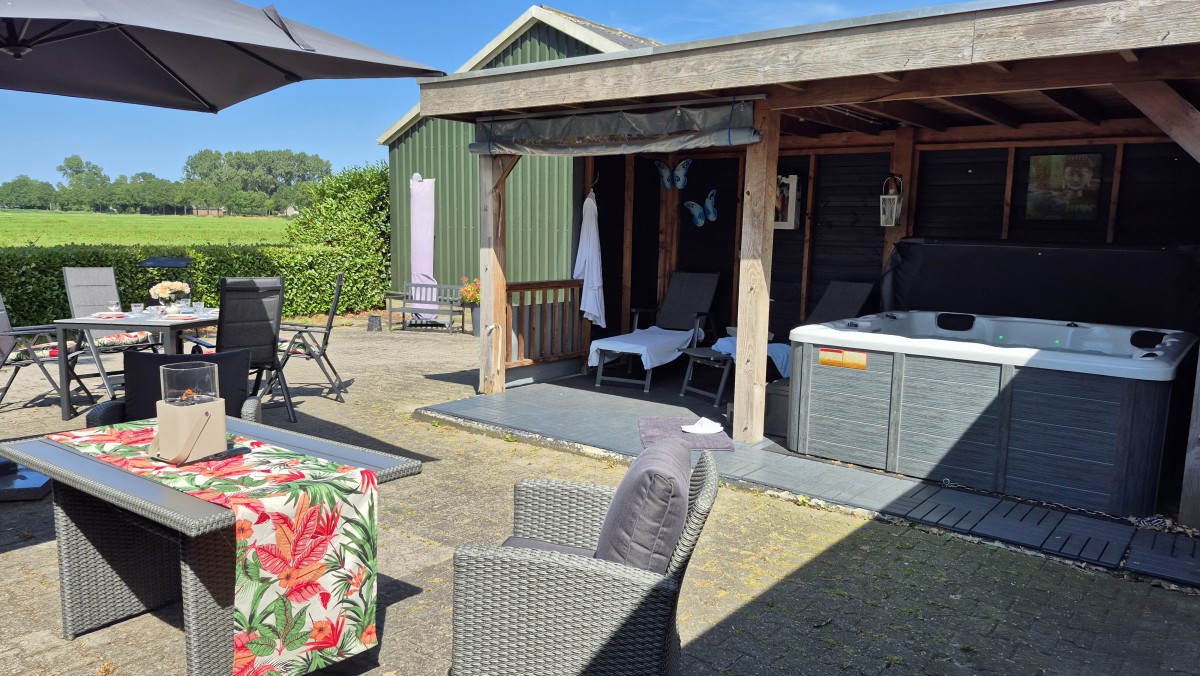 Bild von Ferienhaus Wellness 4 mit Jacuzzi