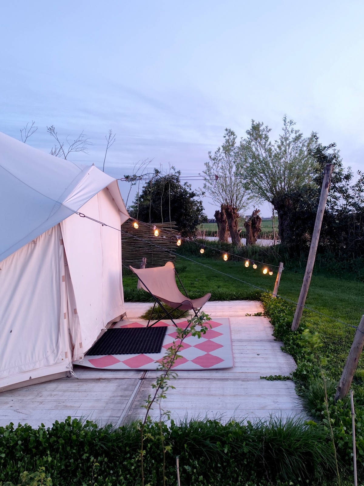 Afbeelding van KOPERWIEK | Ingerichte 2-persoons Bell tent