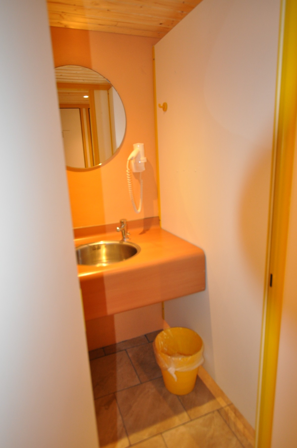 Pictures of motorhome site Hintergarten, 6 - 7,5 m 3,5t.