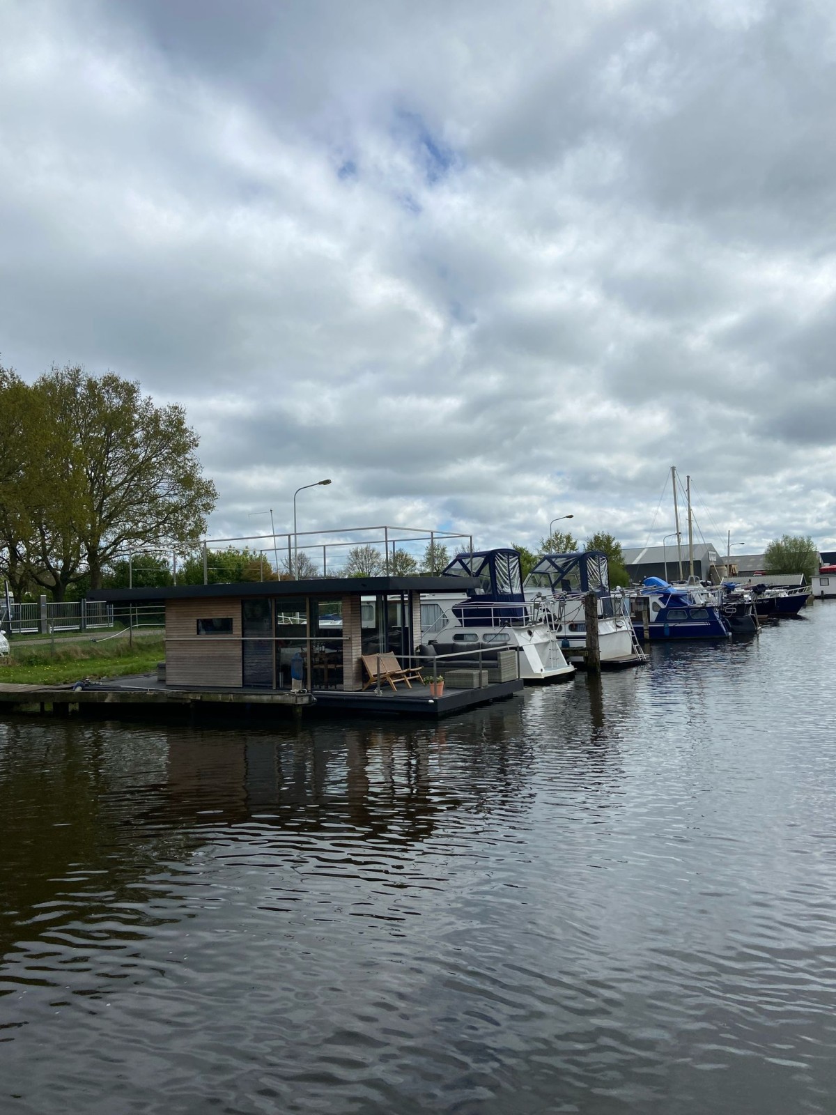Afbeelding van Houseboat wetterhuske Friesland