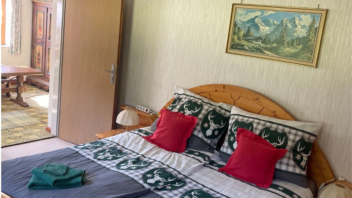 Pictures of Stan Tanne