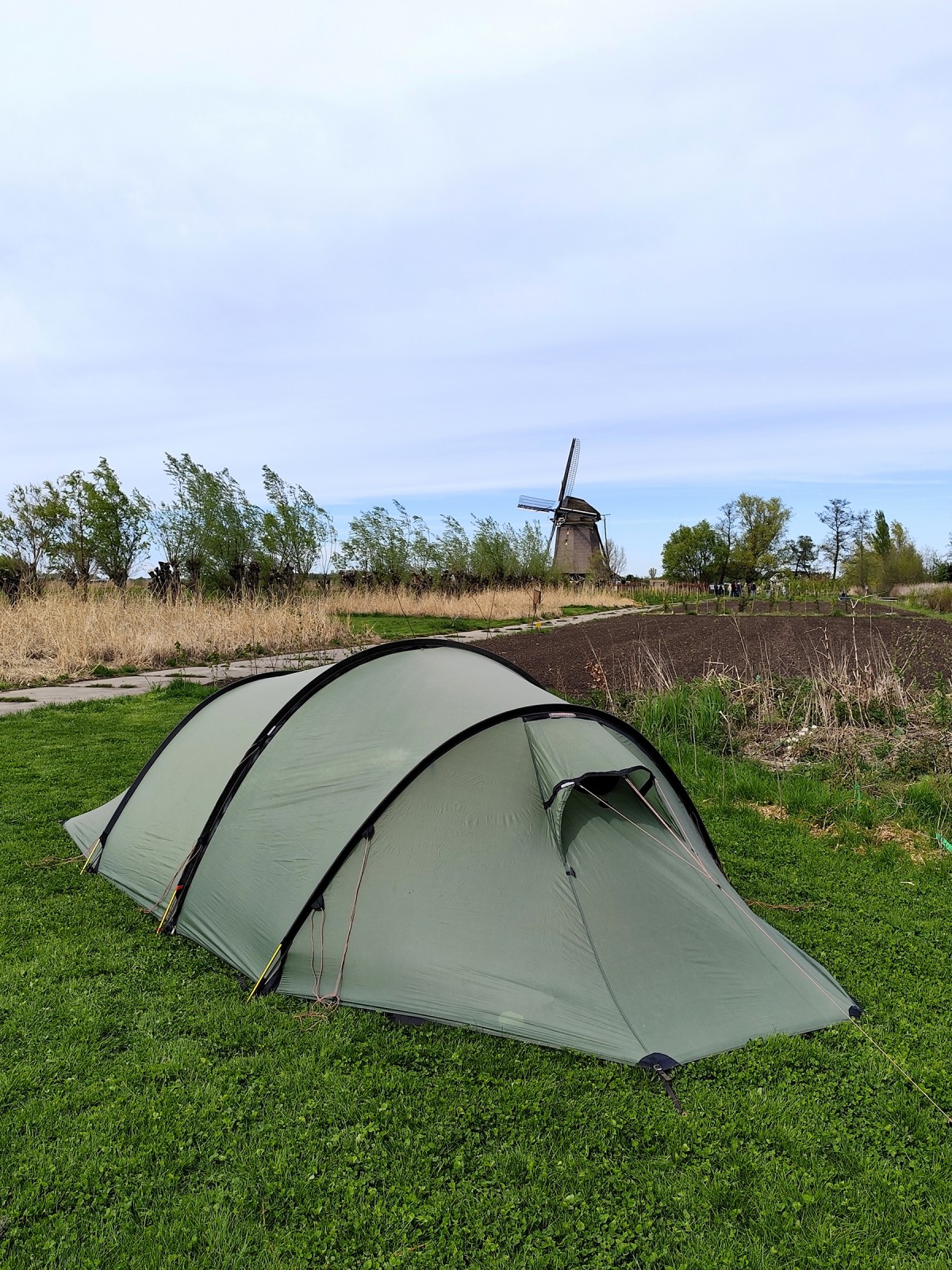 Afbeelding van WATERHOEN | Kampeerplaats, tent