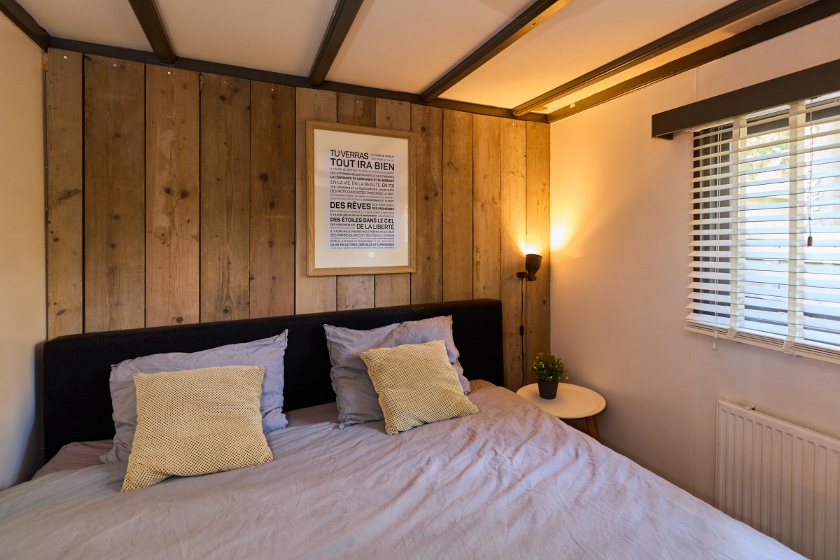 Afbeelding van 'Veldhuisje bij het bos'