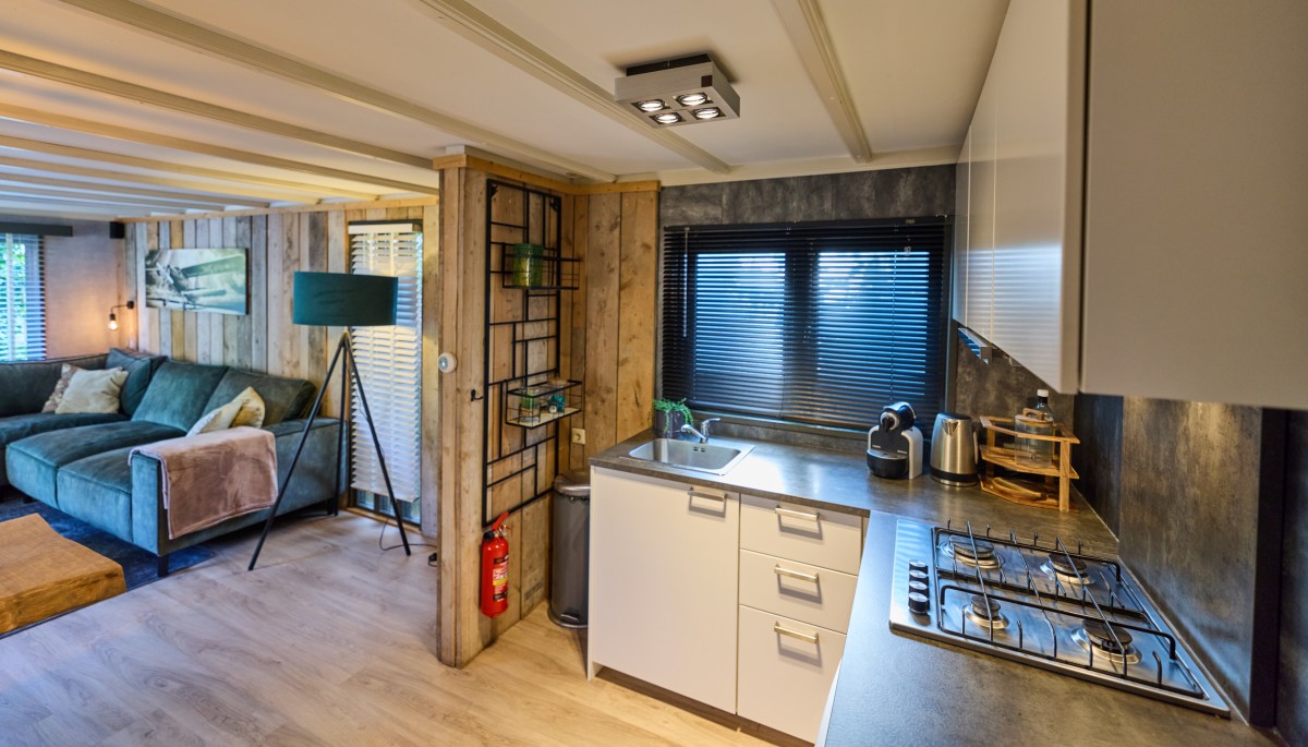 Afbeelding van 'Veldhuisje bij het bos'