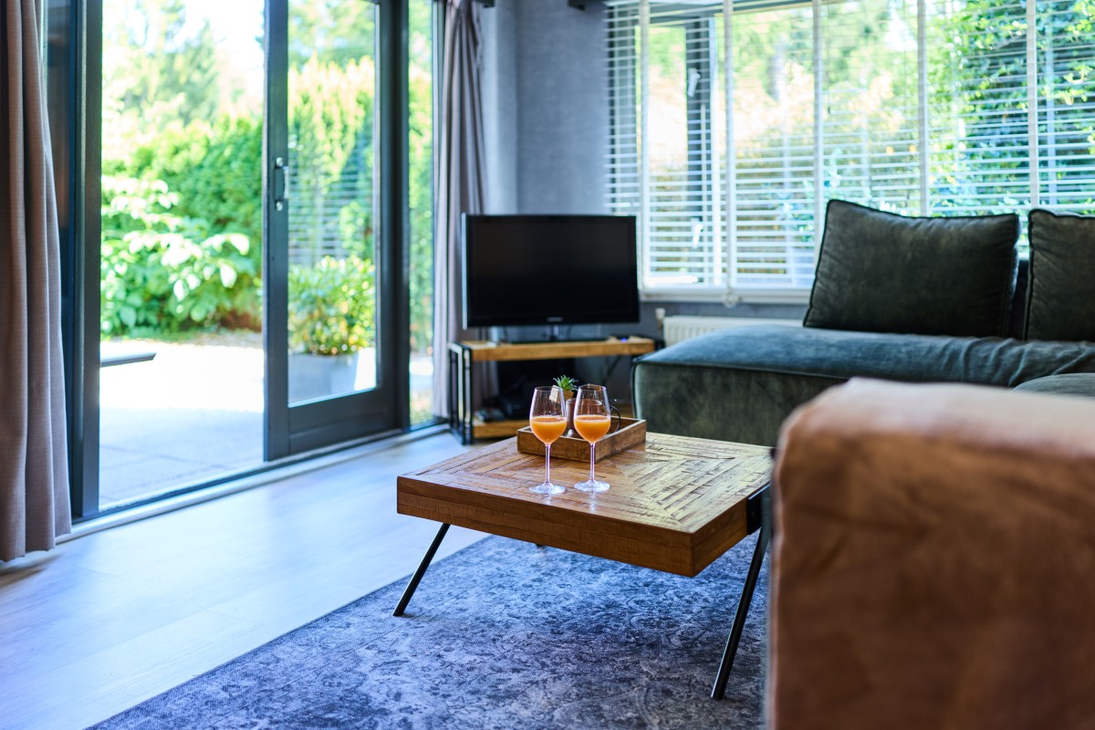 Afbeelding van 'Veldhuisje bij het bos'