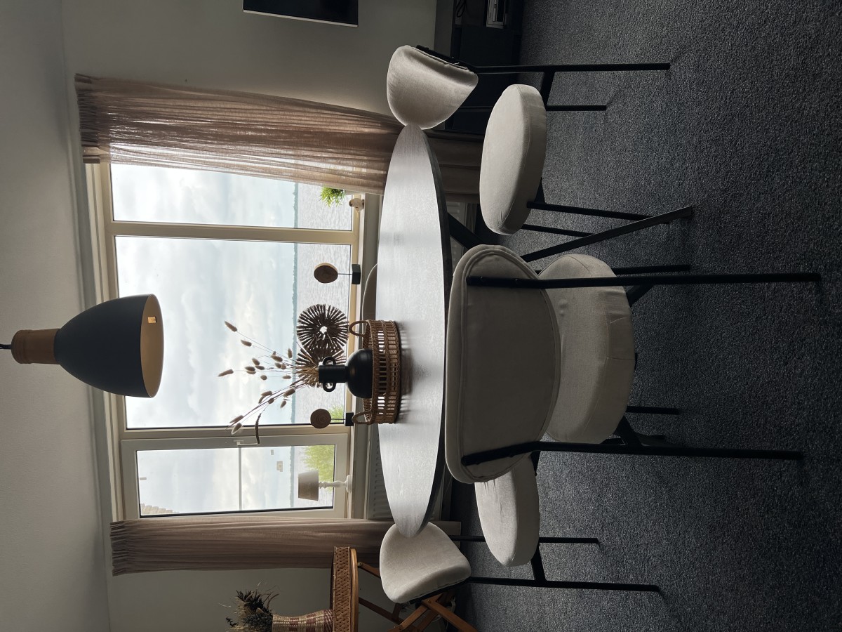 Afbeelding van Uniek appartement met meerzicht en zonsondergang