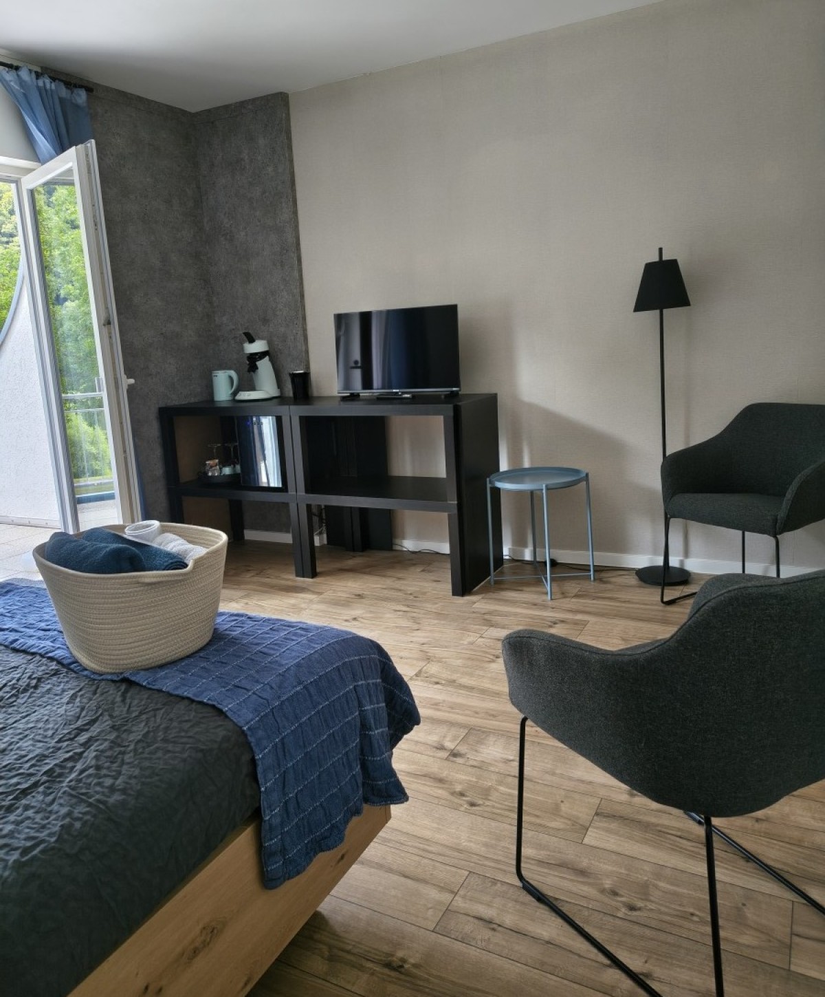 Bild von Luxe Frühstückzimmer mit Balkon und Moselblick