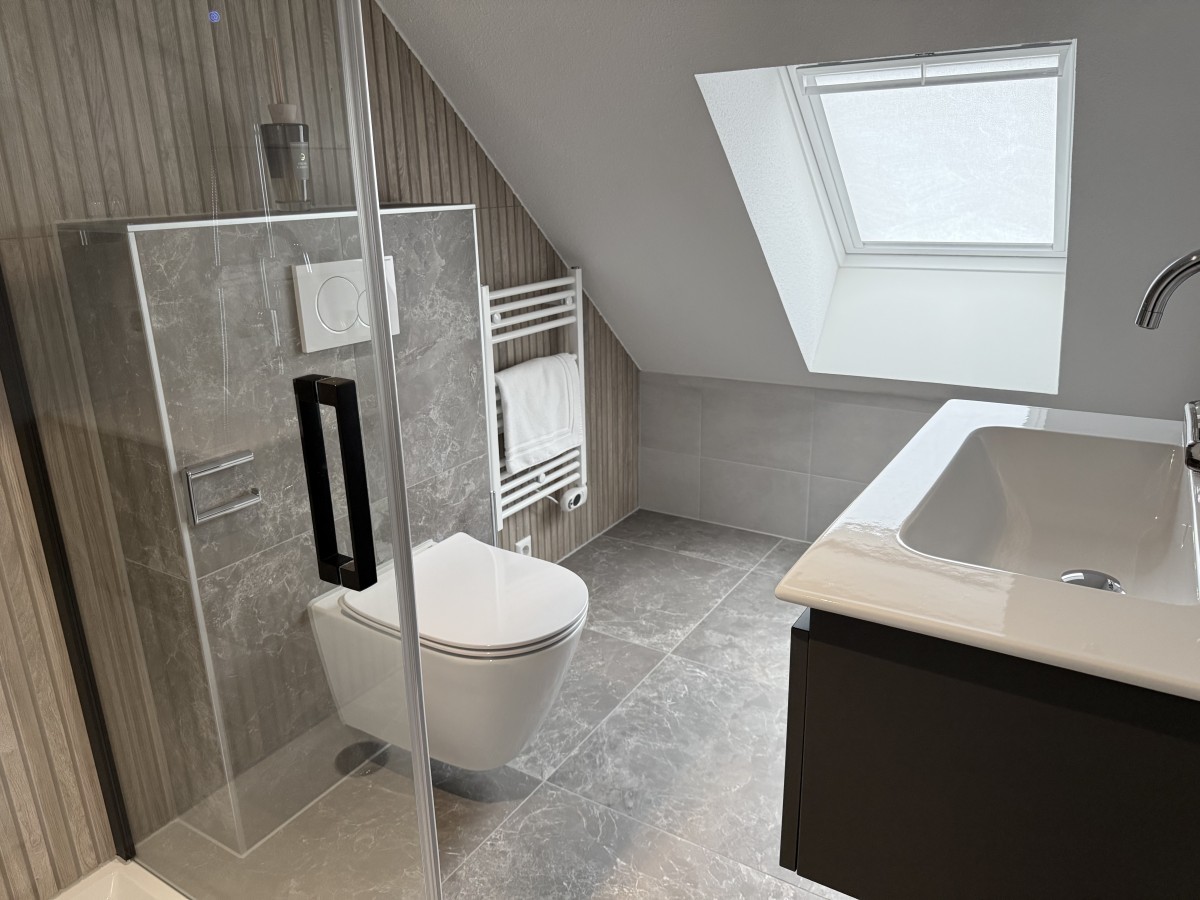 Pictures of Cozy room 6