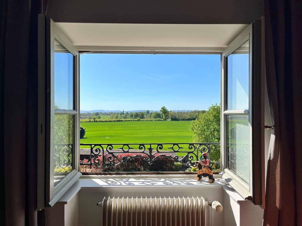 Pictures of Chambre la Poète (2 single beds)