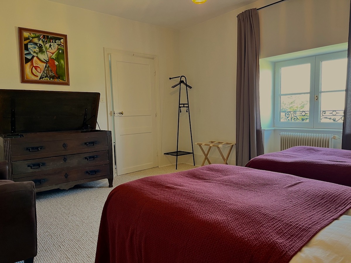 Pictures of Chambre la Poète (2 single beds)