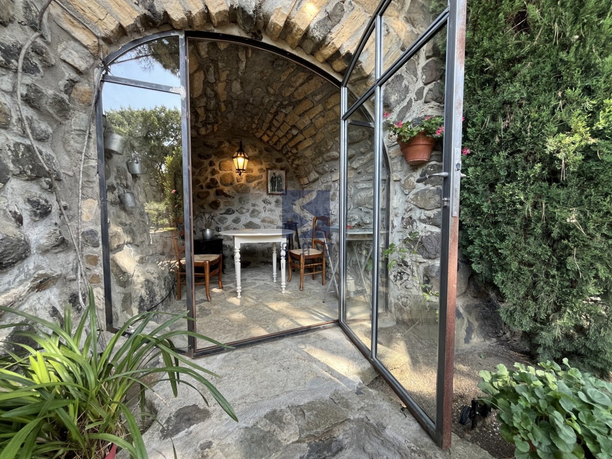 Pictures of Guest room (breakfast included)