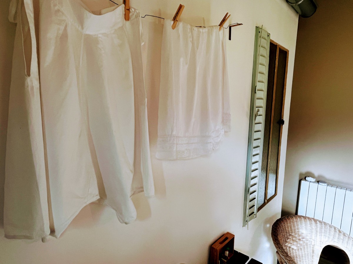 Pictures of Spacious and comfy room with generous breakfast