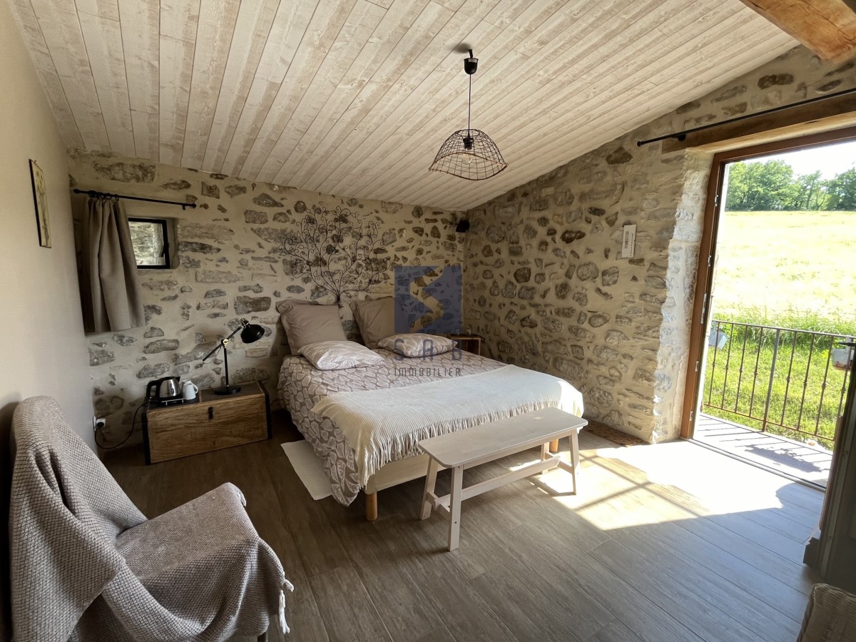 Pictures of Guest room (breakfast included)