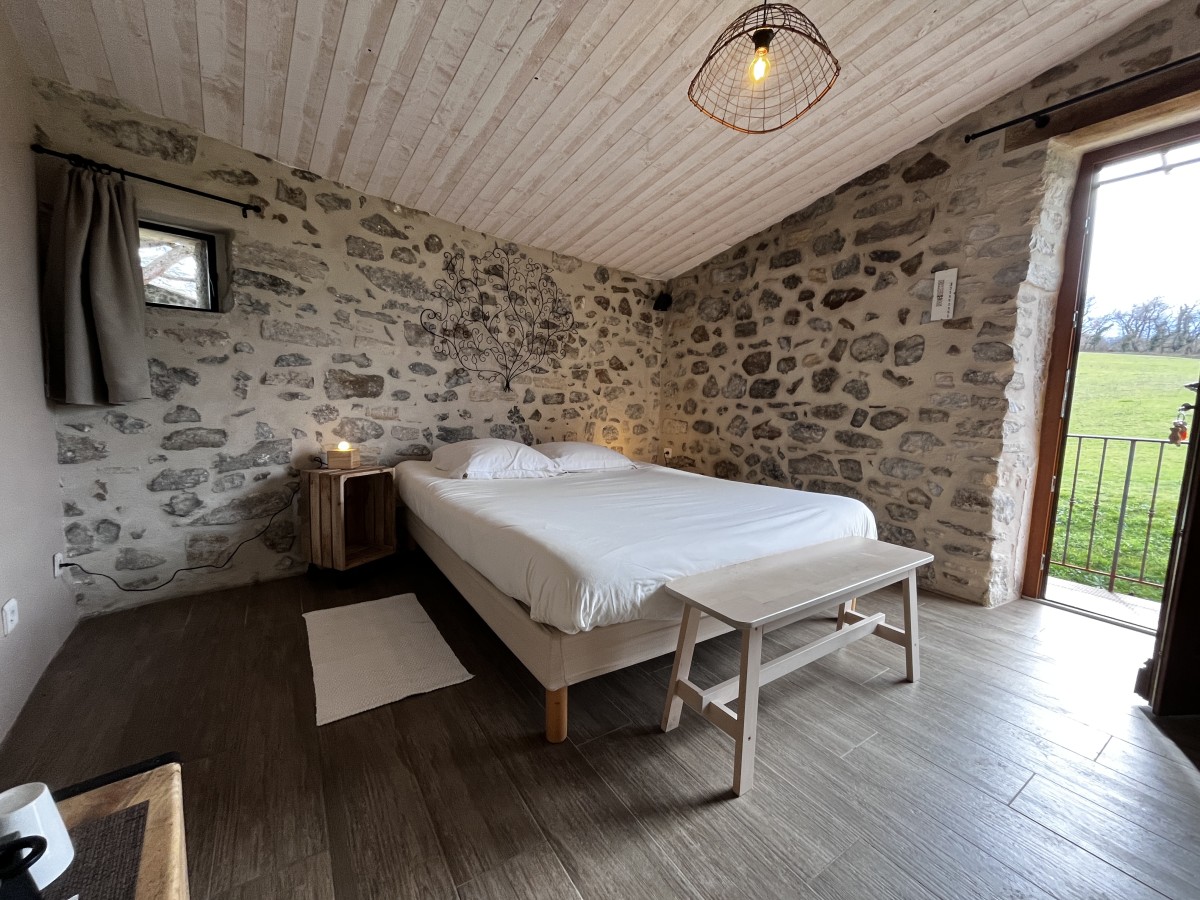 Pictures of Spacious and comfy room with generous breakfast