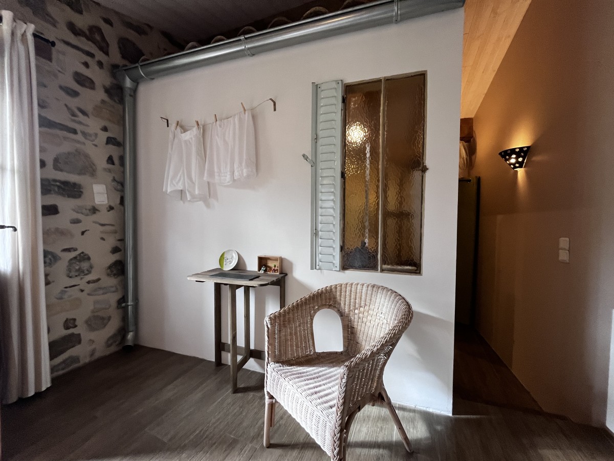 Pictures of Spacious and comfy room with generous breakfast