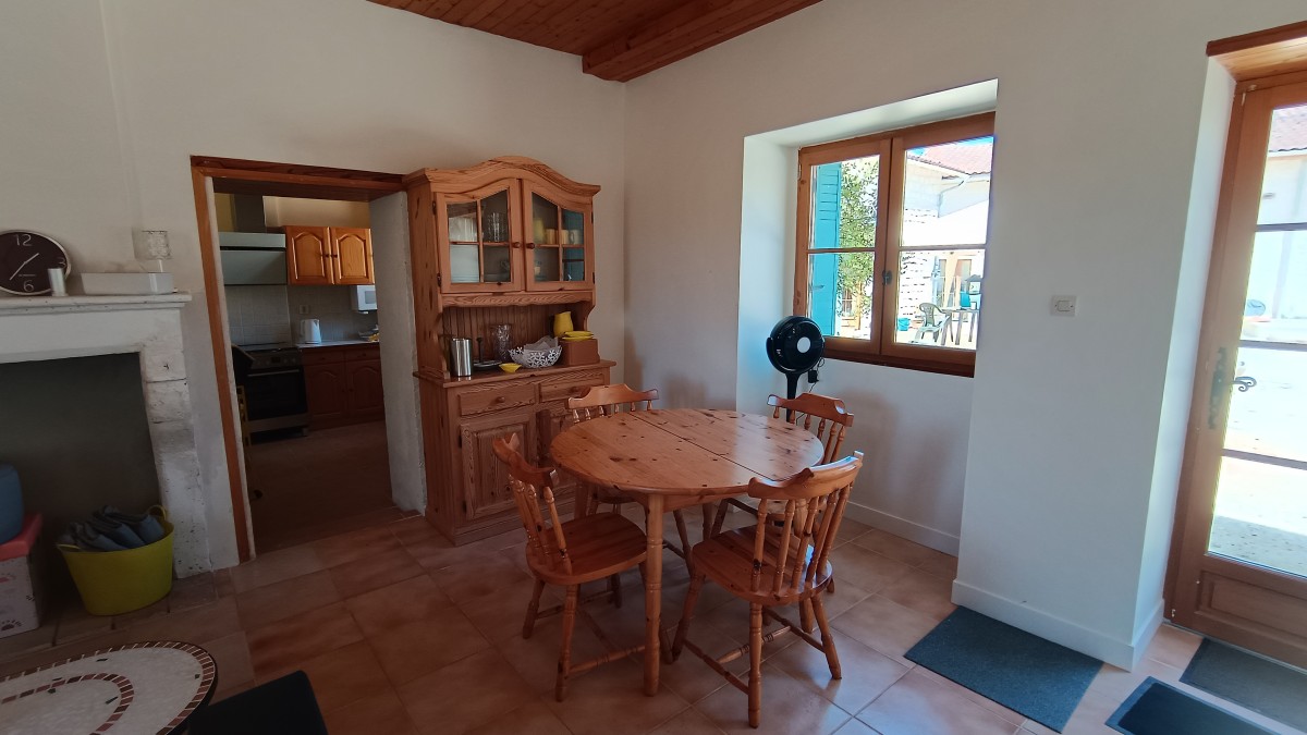 Afbeelding van Gite geel ( 4personen)