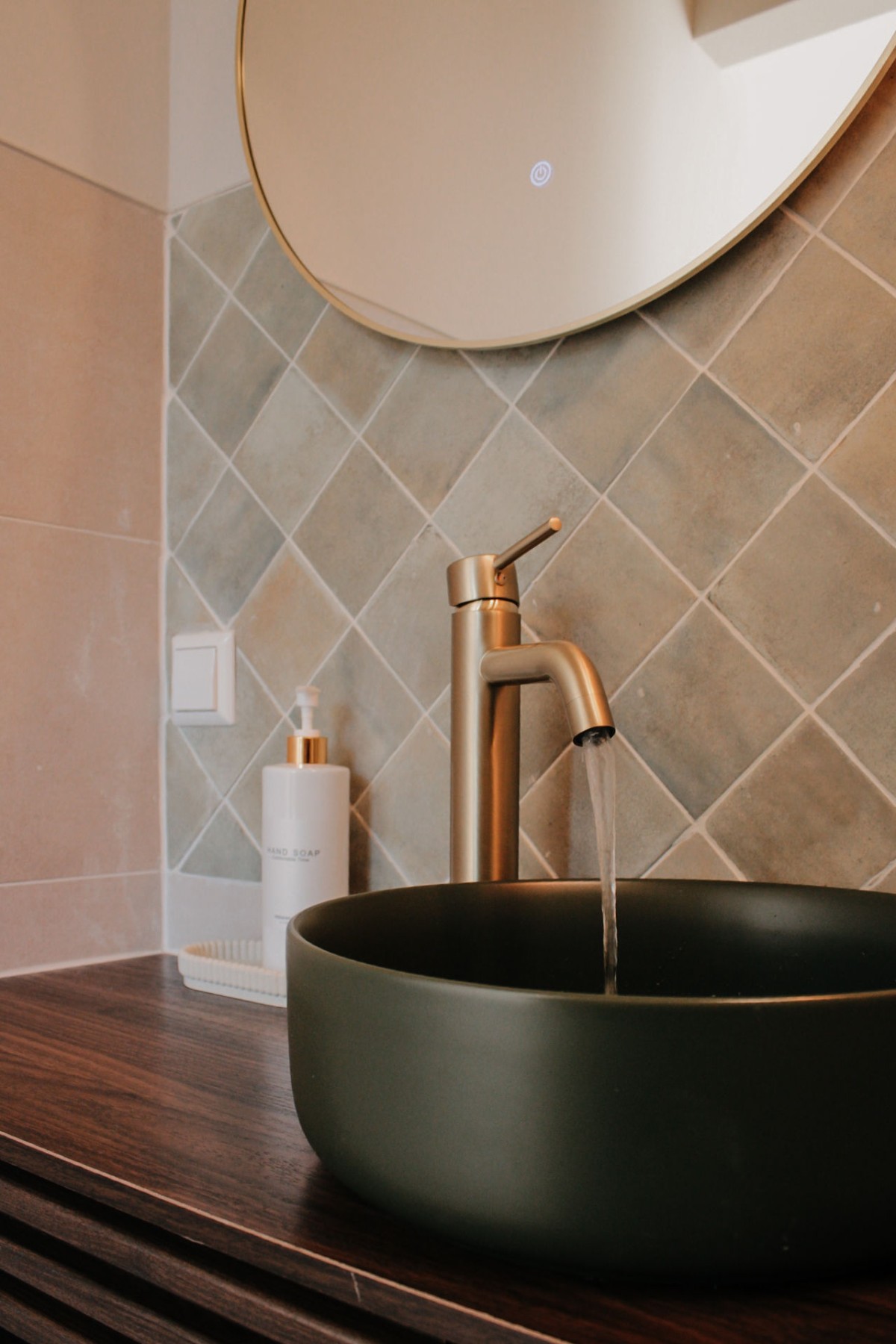 Afbeelding van 🫒 Kamer Olijf