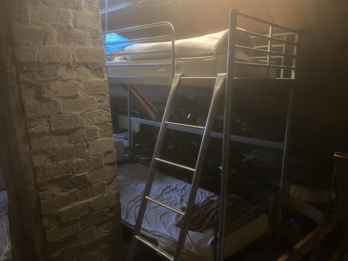 Afbeelding van K8 Groepszolder of slaapzaal met 9 bedden