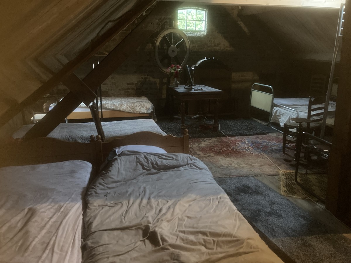 Afbeelding van K8 Groepszolder of slaapzaal met 9 bedden