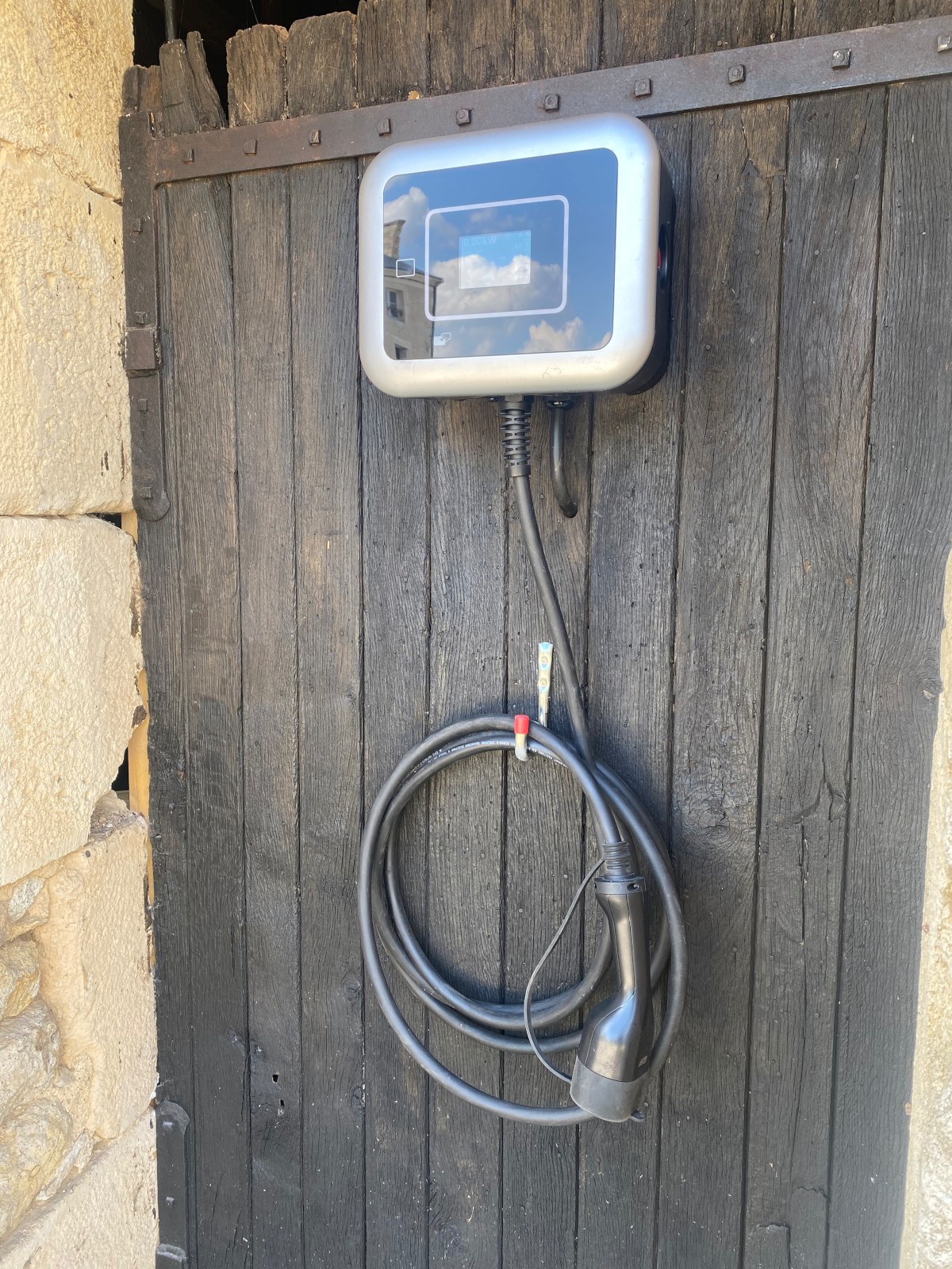 Pictures of Le Lapin