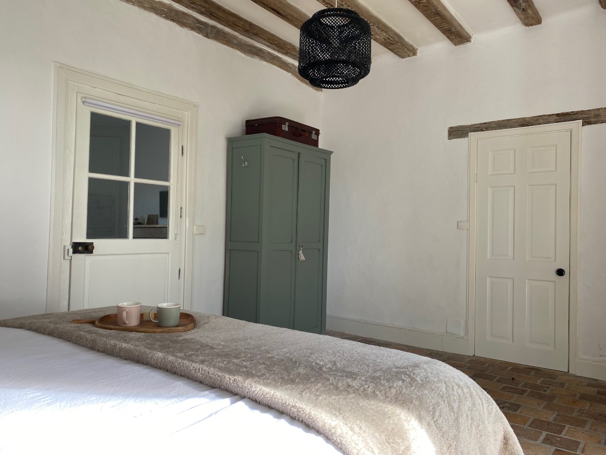 Pictures of Le Lapin