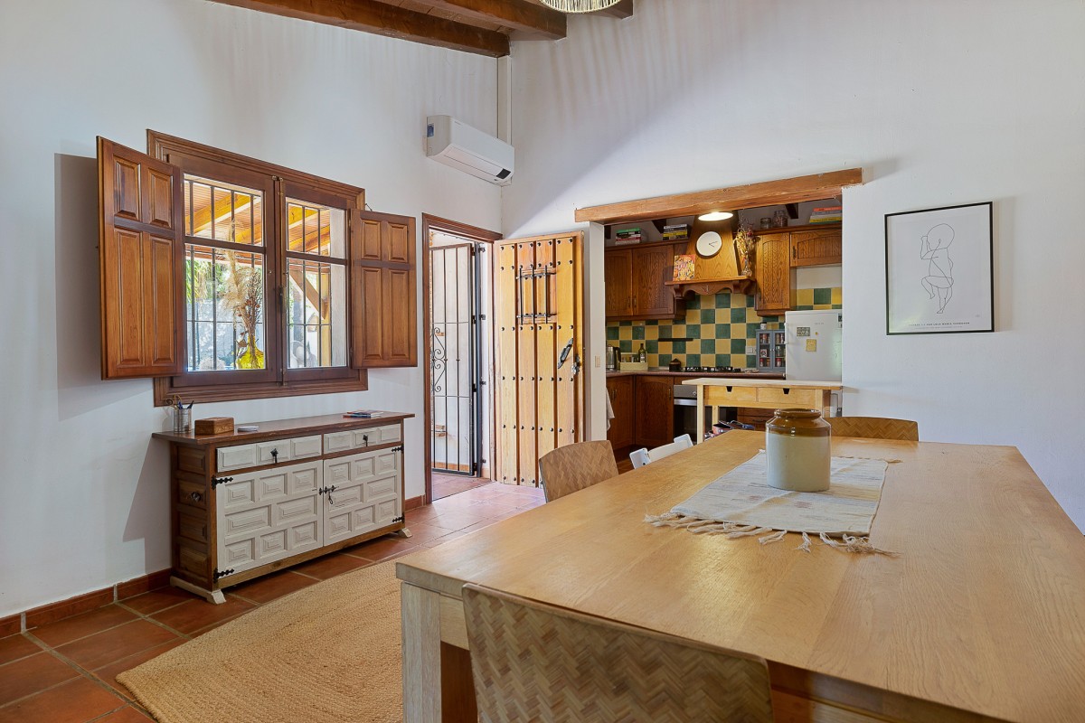 Pictures of Casa Lola