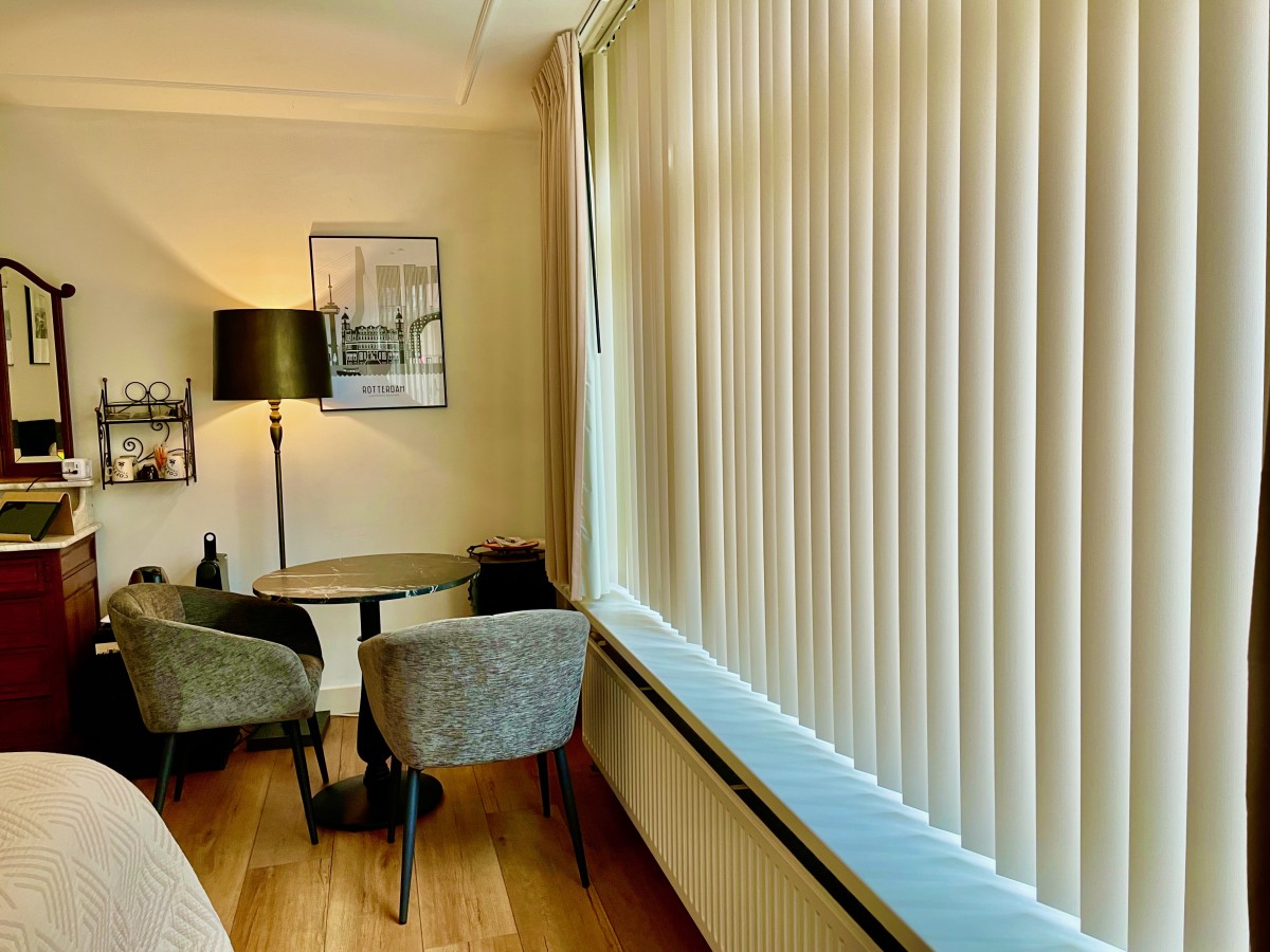 Pictures of   Rotterdam 室 